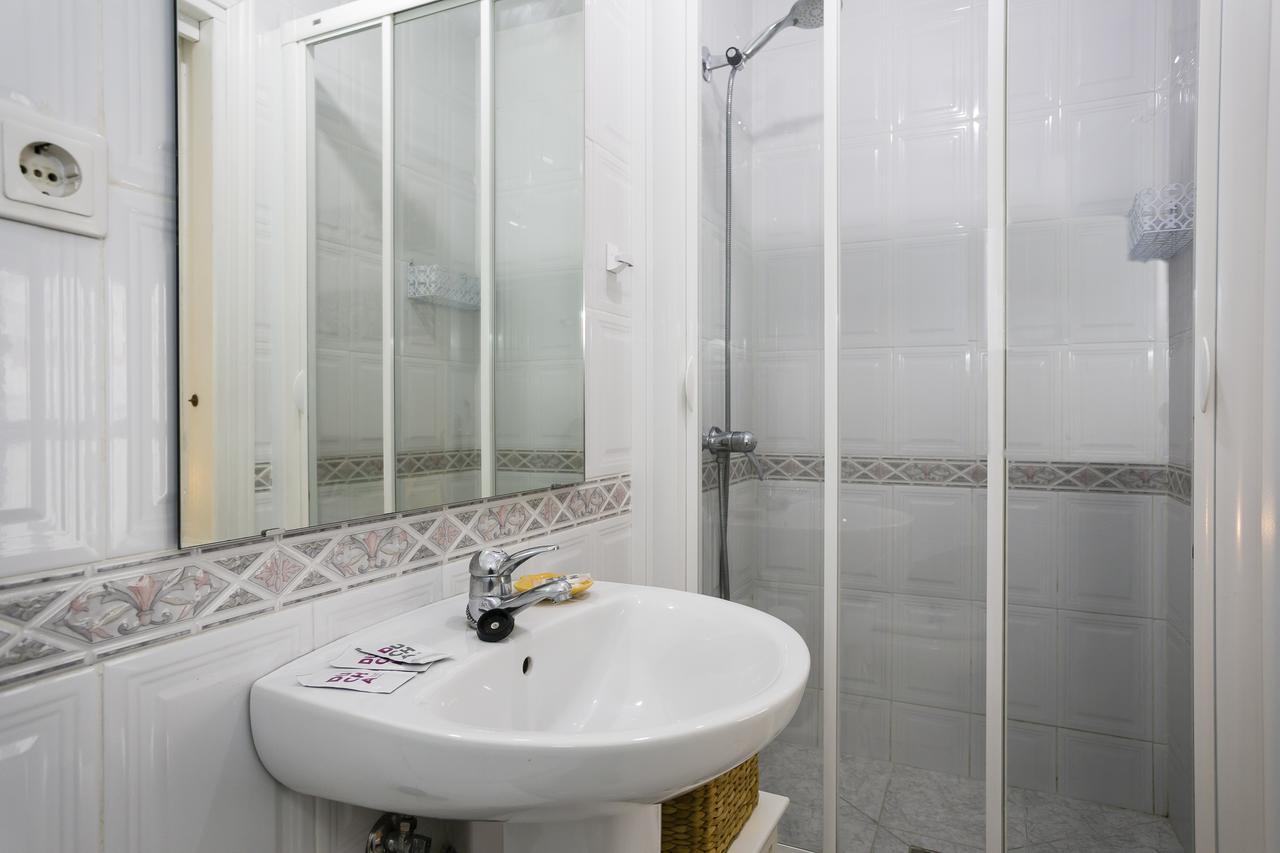 Weforyou Near The Beach Two Bedrooms In Pueblo Evita 베날마데나코스타 외부 사진